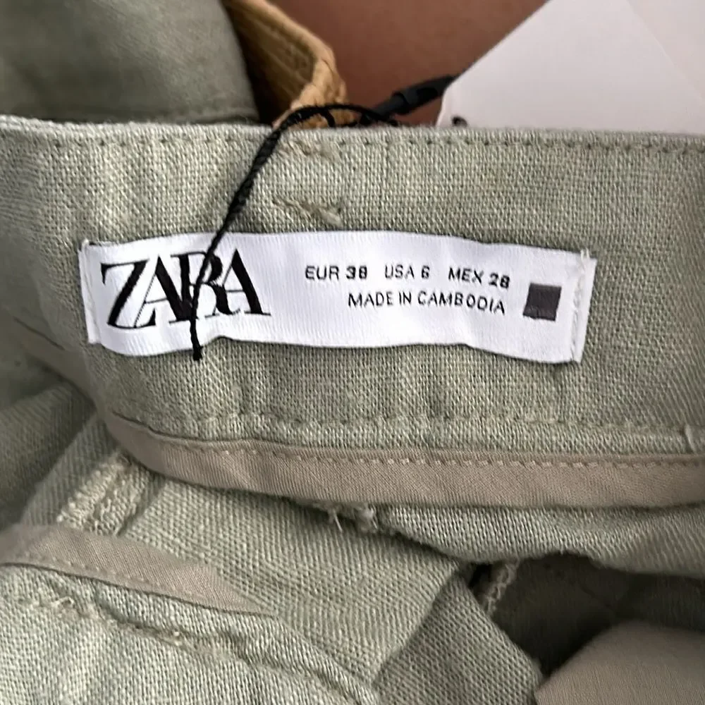 ZARA | Light Khaki | LINEN BLEND CHINOS WITH BELT